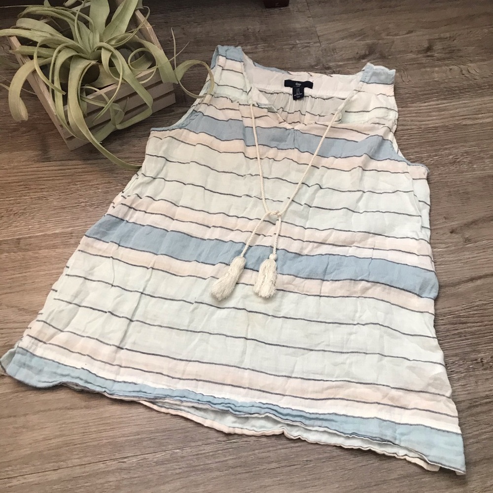 Gap Sleeveless Striped Tassel Shirt